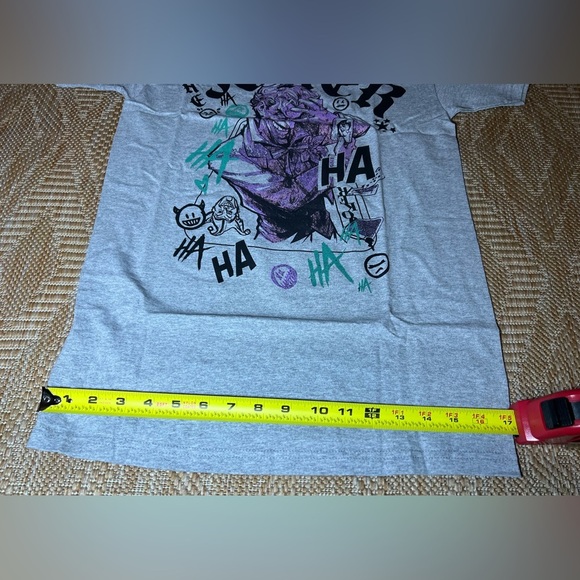 Batman The Joker, DC Comic, Men's Graphic Short Sleeve T-Shirt, Size S, NWT - Picture 6 of 7